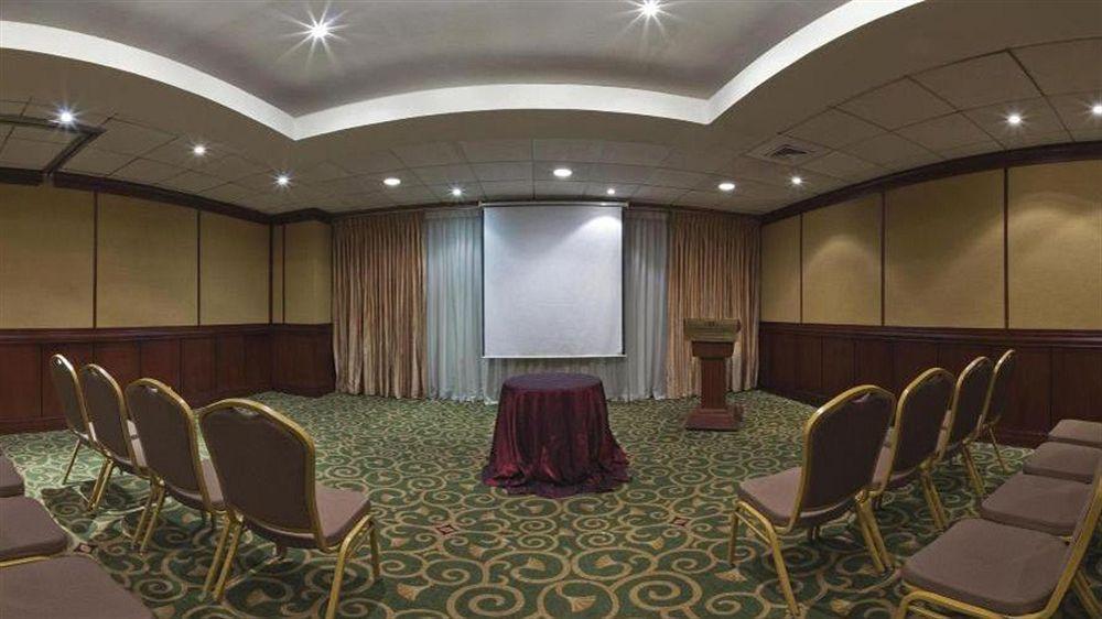 Hotel Crowne Plaza San Pedro Sula Exterior foto