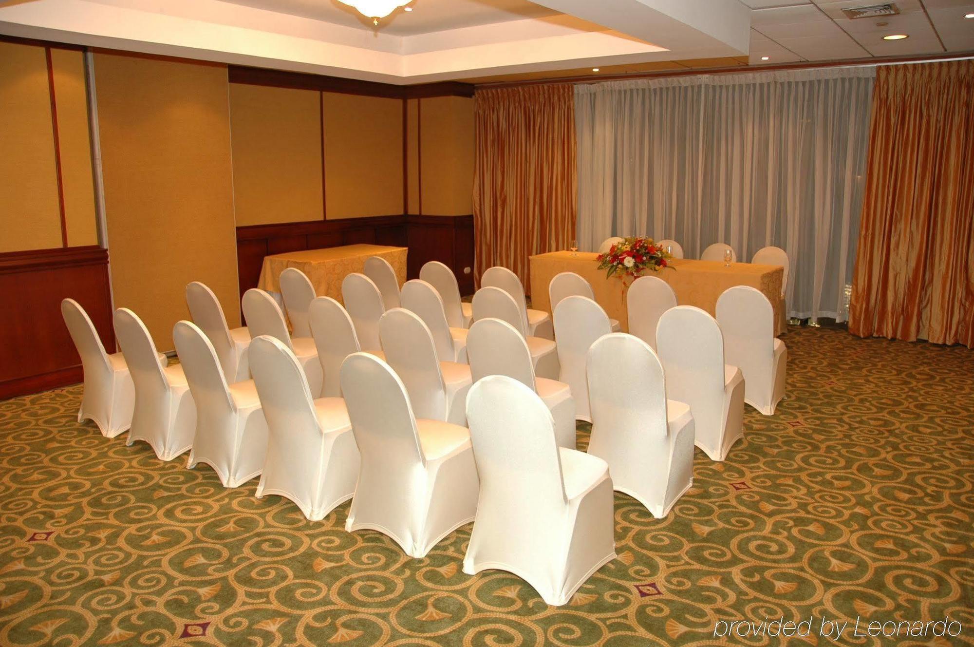 Hotel Crowne Plaza San Pedro Sula Facilidades foto